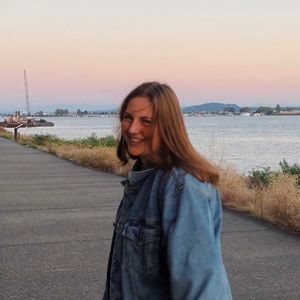 Meet your Posher, Maia